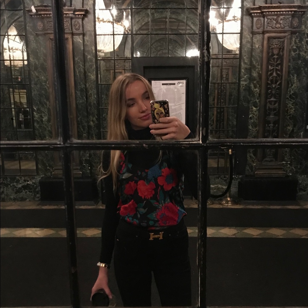 Meet your Posher, Sophia